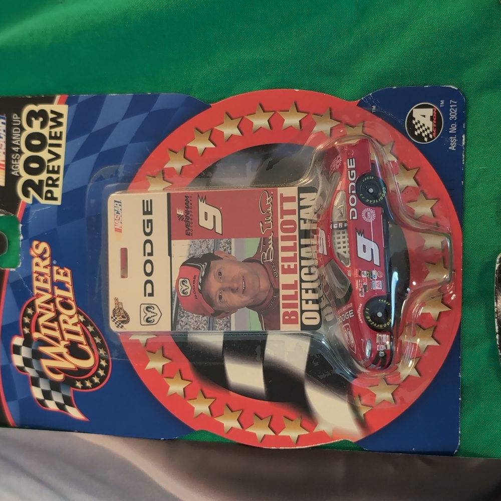 Bill Elliot Nascar Racing #9 Dodge Bundle of Collectibles - Picture 6 of 13